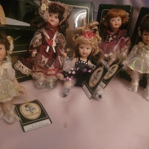Geppeddo Dolls